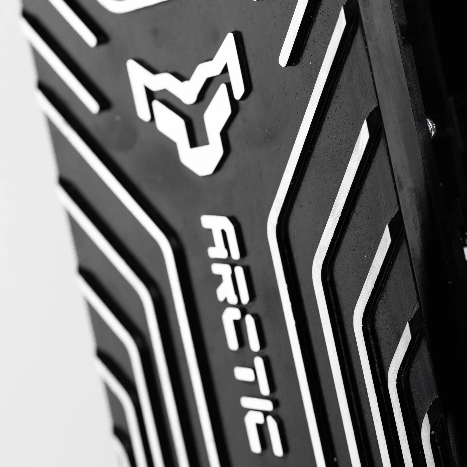 Arctic XE PRO R